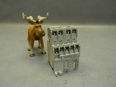 Allen-Bradley 700DC-MB220 SER A Relay with AB 194-MA22 Ser A Contact