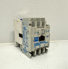Cutler Hammer D15CR40 Relay Series B1 110-120V