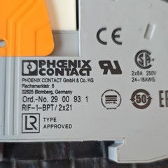 Phoenix Contact RIF-1-BPT/2×21 General Purpose Relay 24V 8A DIN Rail 2-Pole