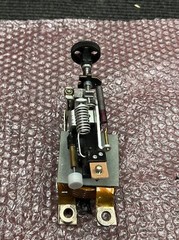 General Electric 0549D0497G1 EC-2A Overcurrent Tripping Device 200a Amp