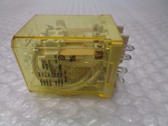 IDEC RR3B-UL RELAY 24V NSNP