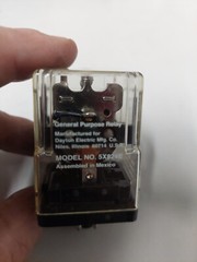 Dayton 5X824E General Purpose Relay.8-PIN. PRE-OWN.(LOT OF 2) FREE SHIPPING.