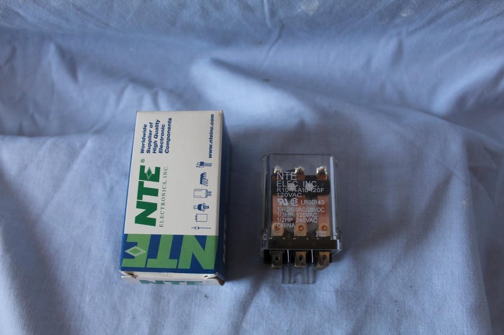 NTE R10-14A10-120F Relay 3PDT 10A 120VAC General Purpose Flange Mt. Relay New