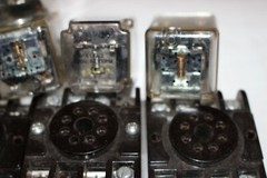 8 VARIOUS EAGLE SIGNAL RELAYS 12VDC 22Q2CD012 SOME NIB, + 11 BASES 8 pin LOOK