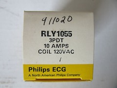 ECG Component Philips Relay RLY1055 Relay 3PDT 10A @ 240VAC, Coil 120VAC NEW!!!