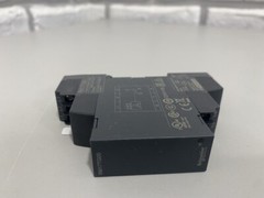 Schneider Modular 3-phase supply control relay RM17TG00 5A, 1CO, 208…480V AC