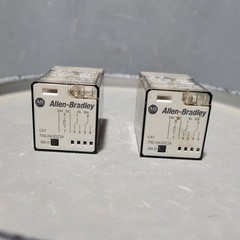 Lot of 2 Allen Bradley Relay, 10A 1HP 240VAC, 10A 1/3HP 120VAC, 700-HA32Z24