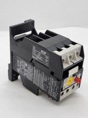 General Electric RT1N Overload Relay w Base Adaptor 0.8/12.0A 600V RTXP