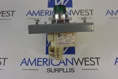 Square D 9001KYAF2 w/ 2 PUSH BUTTON/ PILOT LIGHTS – NEW