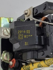 Square D 9050 A0-1D AC Pneumatic Timing Relay 15A 600V Series C 120/110V Coil