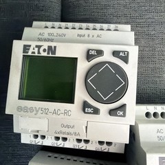 Eaton Moeller EASY512-AC-RC Programmable Relay Smart Logic Controller 100-240VAC