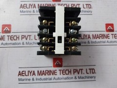 General Electric CR120A03002AA Industrial Relay 300 VAC 10 Amp