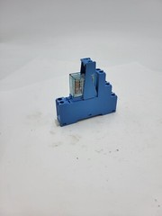 Finder 40.52 Relay Plug-In 8-Pin 8A 250V Coil 24VDC w/ 95.05 Socket Base 10 Amp