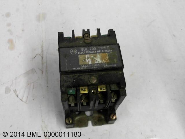 Allen Bradley Electrically Held Relay 700-R220A1 Ser B