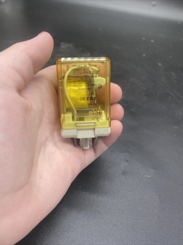 Idec Relay RR2P-U ACI20V. Free Shipping!!! Pre Owned!!! No Base!!!