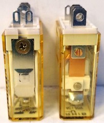 IDEC RH1B-U RH1B-UAC120V 120 V AC 10 A SPDT Power Relays – Lot of 2