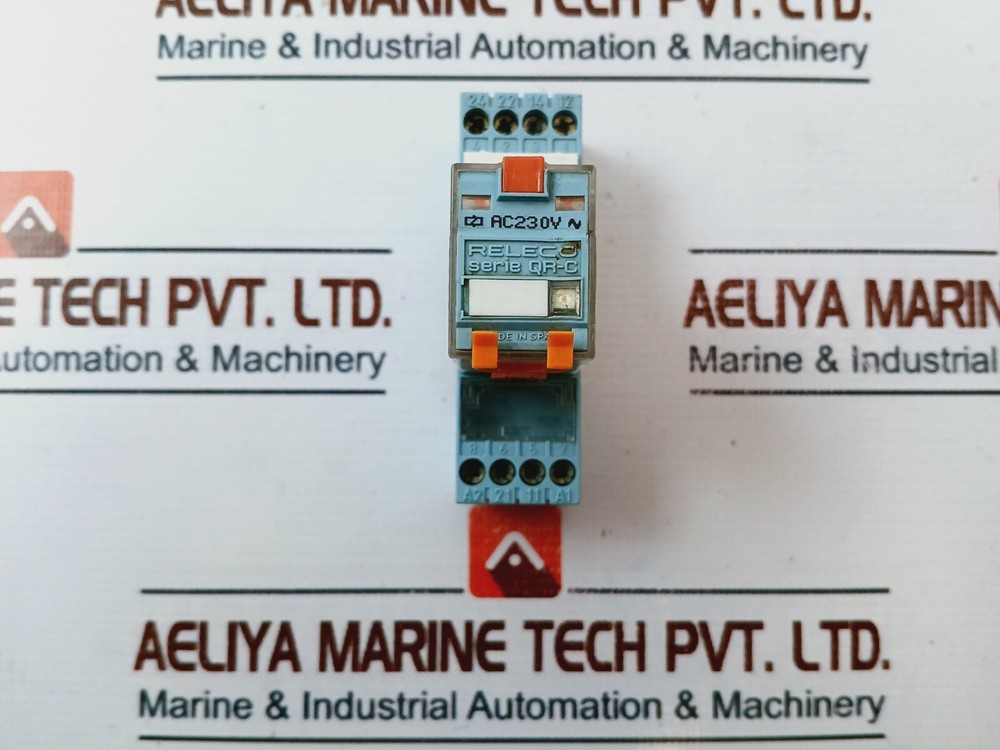 Releco C7-A20 X Power Relay With Socket E92191 Serie QR-C 3 Pole 10A AC230V~