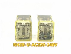 2PCS For IDEC intermediate relay RH2B-U 2 open 2 closed large 8 feet AC220V-240V