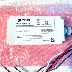 Cooper Lighting WSP-MV-010 (Wireless, WCL 802.15.4 Relay Switch w/ 0-10V Output)