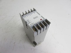 BERTRONIK GMBH BBF THERMISTOR MOTOR PROTECTION RELAY 220V 40/60HZ 5A ***NIB***