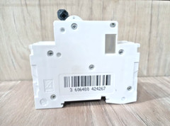 2PCS LOT – Schneider A9N61526 miniature circuit breaker-C60H – 2Poles-6A-C curve