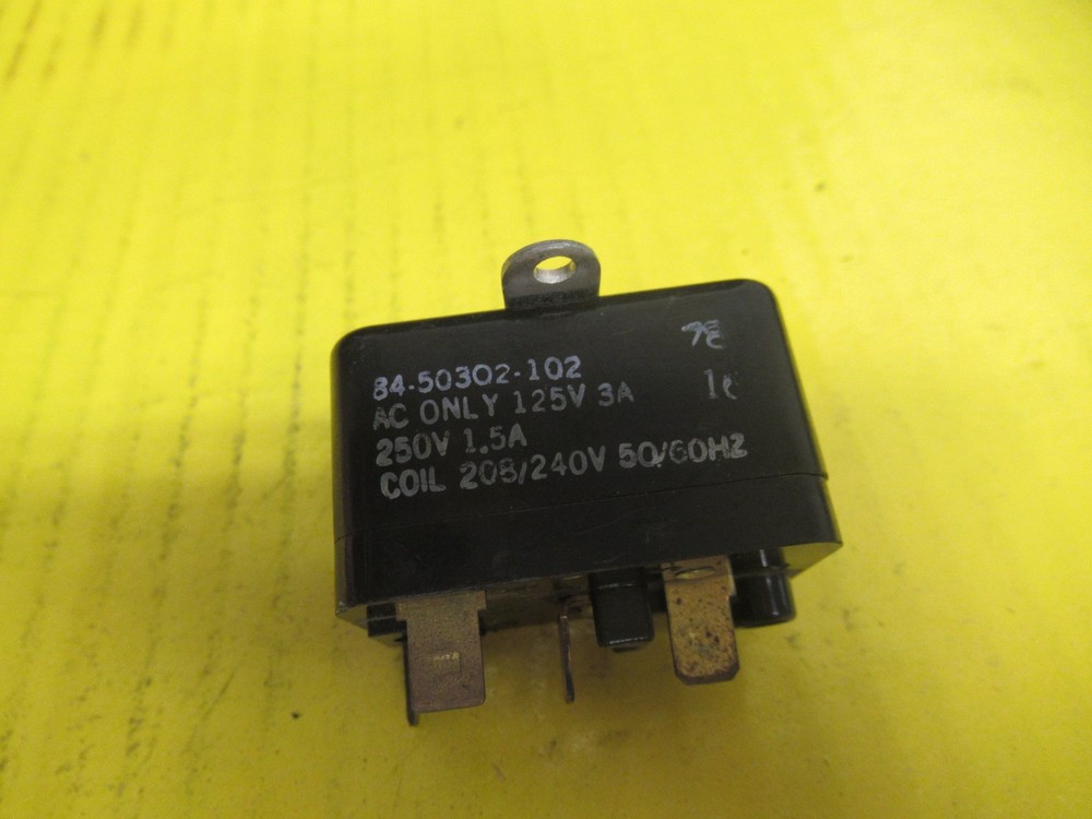 NEW ESSEX RBM RELAY 84-50302-102 8450302102 1.5A A AMP 250V 208/240V VOLT