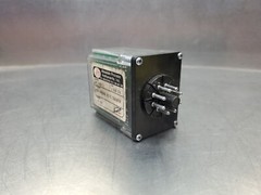 ABSOLUTE PROCESS INSTRUMENTS API 4380 G WIDERANGING DC/DC ISOLATOR RELAY. 4D-3