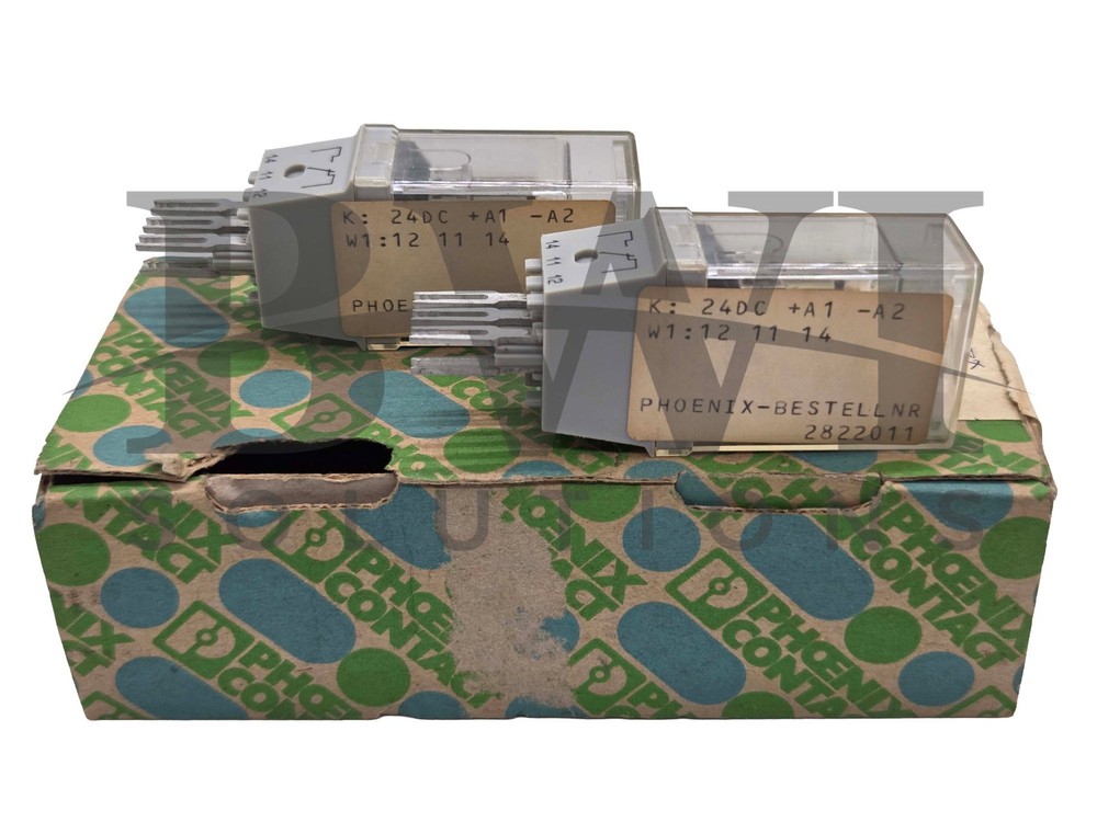 NEW Phoenix Contact ST-REL3-SG 24/21 Relay Connector 2822011 24VDC Box of 2