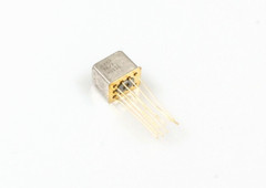 M28776/7-011L Teledyne Military Relay J136CM9-18L