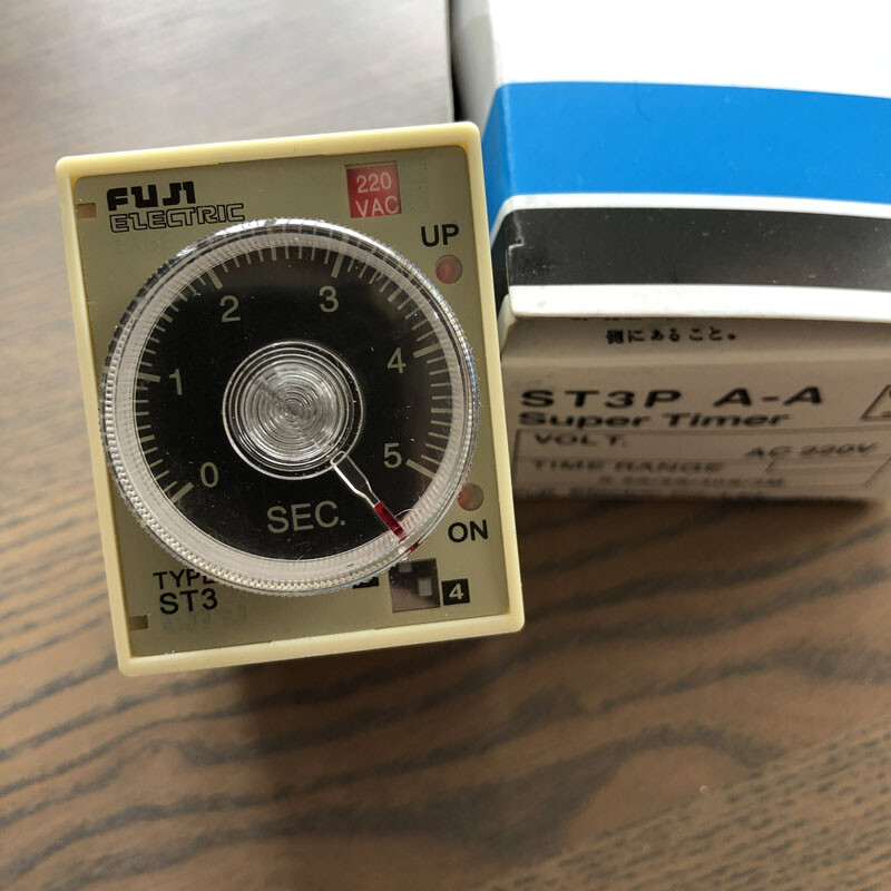 FUJI ST3PA-A AC220V Time Delay Relay 3A 220VAC 8 Pins