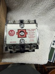 NOS Allen Bradley 700DC-PK400Z24 Type PK Control Relay