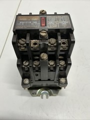 Allen Bradley 700-N800A1 Ser C AC Control Relay. AC-426