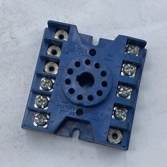 AMF Potter & Brumfield 27E123 Relay Base/Socket 10A 300V Blue ⭐