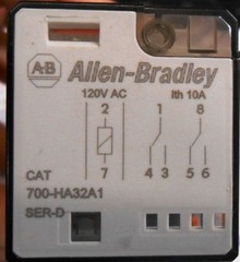 ALLEN BRADLEY, TUBE BASE RELAY, 700-HA32A1, SER D, WITH SOCKET 0435H