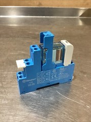 Finder Socket Type 95.05 (w/ Relay Type 40.52 & 99.02.9.024.99) NOS