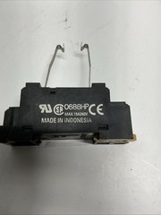 OMRON PTF08A-E Relay Socket Base Plug-In Relay Holder w/ Clip W-068
