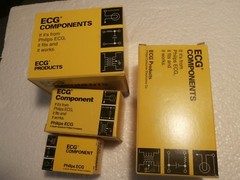 RLY1846 Philips ECG 240VAC Relay DPDT 10A,(=R10-11A10-240), NOS/NIB