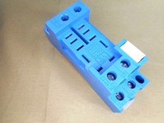 Finder Relay 96.72.SMA socket (NIB)