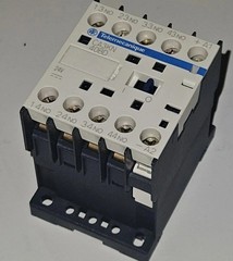 Schneider Electric CA3KN40BD Auxiliary Contactor