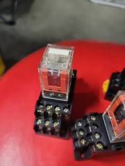 LOT OF 4 Omron MY4N-D2 24 VDC W/ SOCKET