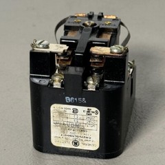 1 Piece General Electric CR2790E100H17 10 AMP 300V Relay 115/125v