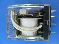 (1) STRUTHERS-DUNN C281XDX103 24 VDC 4PDT 120 AC/32 VDC 3 AMP RELAY