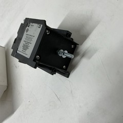 Allen Bradley 700-PT SER E Relay Control Z-899