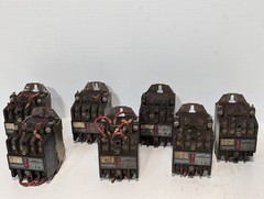 Lot of 7 Allen-Bradley 700-N400A1 Control Relays as pictured