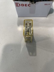 8 New IDEC RY2S-U DC24V 3 Amp Relays 8 Pin