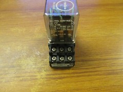 Deltrol Controls Relay w/ Base, 10A, Cat# 1663PDT … VO-28