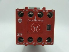 AB 700S-CF620EJC SER A DEVICE w/ 700-CF310E SER A Relay & 100S-F CONTACTOR SER B