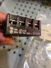Omron PF083A-E Relay Base Socket, 8 Pin, Din Rail Mount NEW 10A 250V