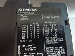 Siemens 3TF3300-0A Contactor 30A 600VAC Coil 110/120VAC (30168)