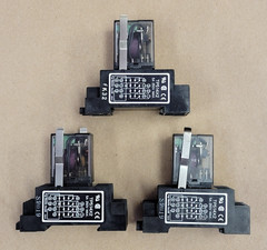 FUJI ELECTRIC HH54P-FL RELAY WITH SOCKET TP514X2, LOT OF 3